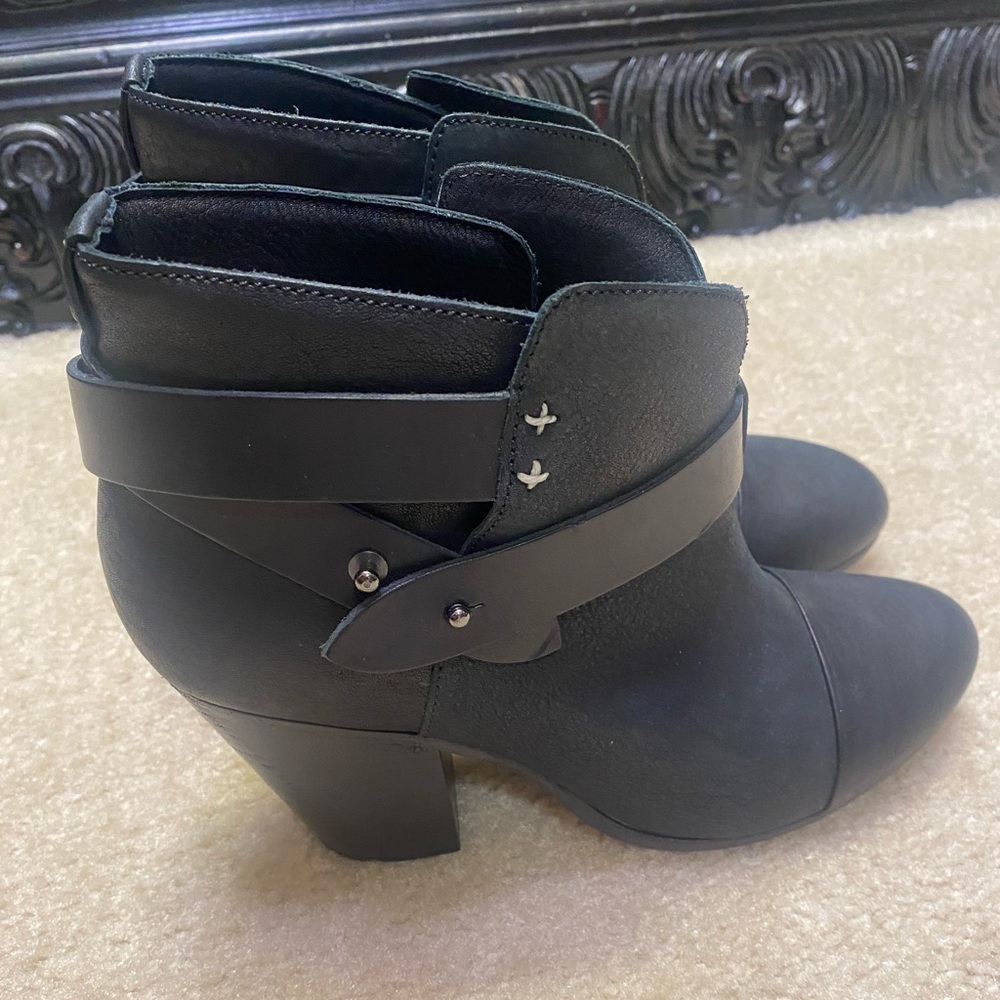 Rag and bone back leather boots never been worn…comes with a dust bag .
